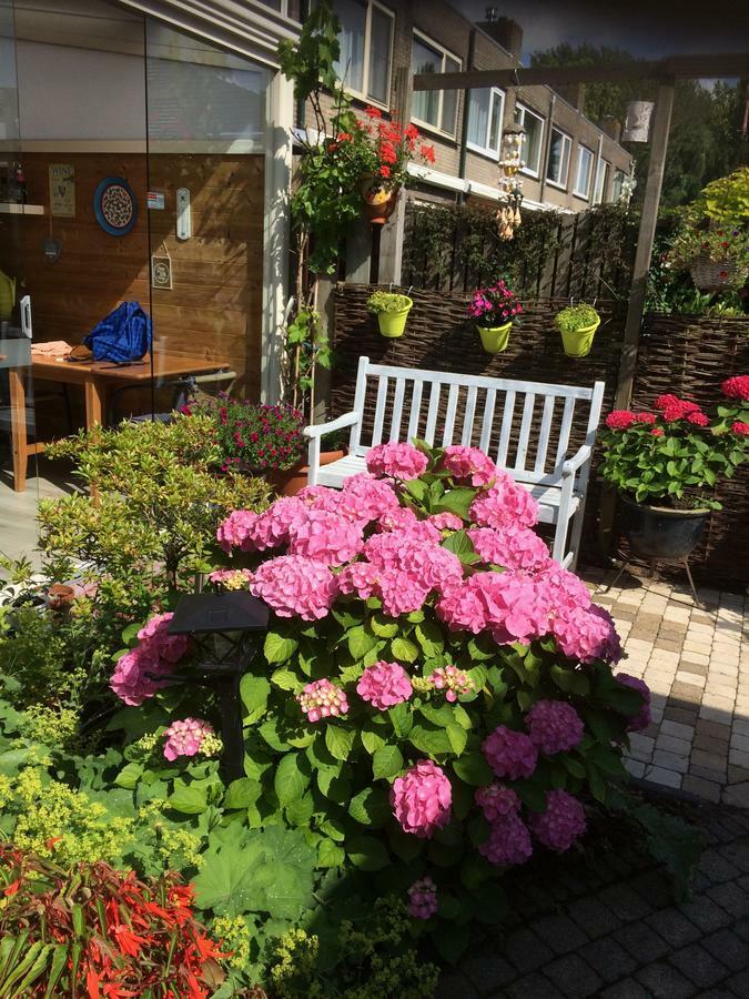 Bed&Breakfast Ineke en John Hoofddorp Exterior foto