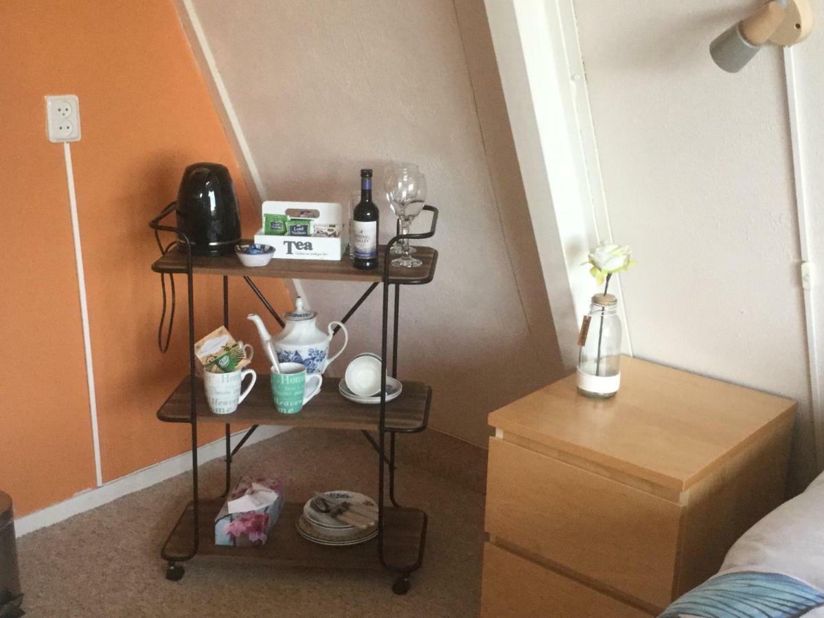 Bed&Breakfast Ineke en John Hoofddorp Exterior foto