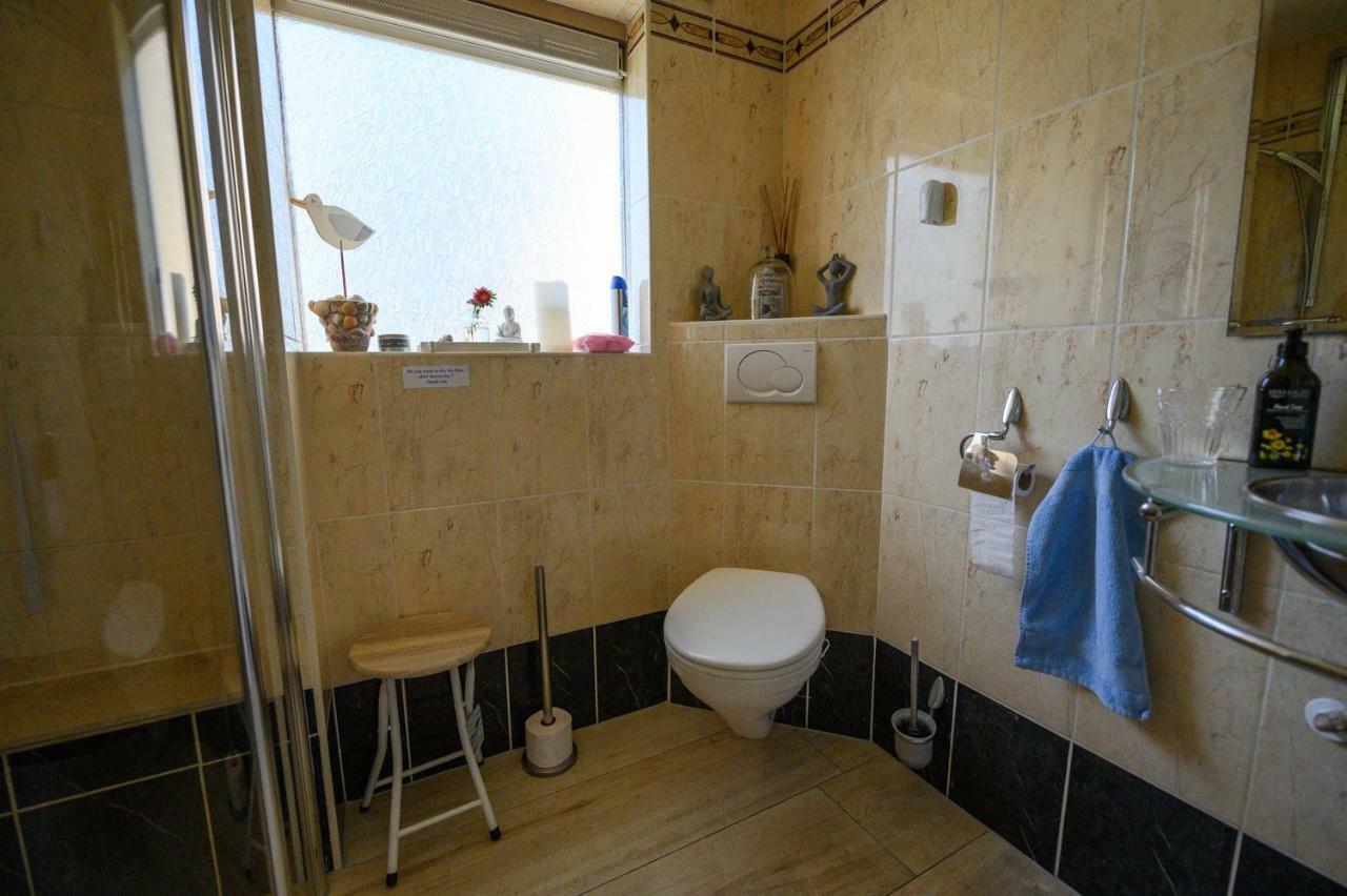 Bed&Breakfast Ineke en John Hoofddorp Exterior foto