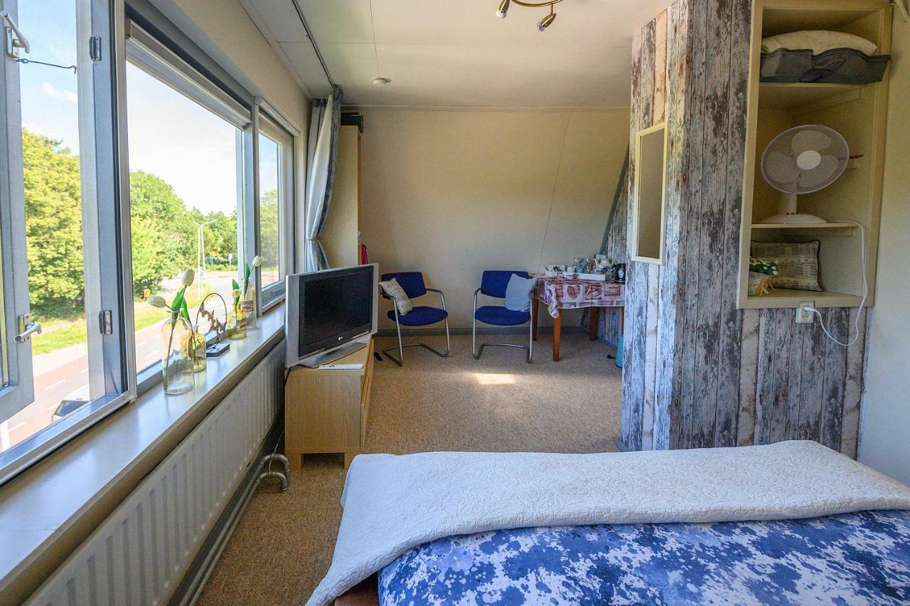 Bed&Breakfast Ineke en John Hoofddorp Exterior foto